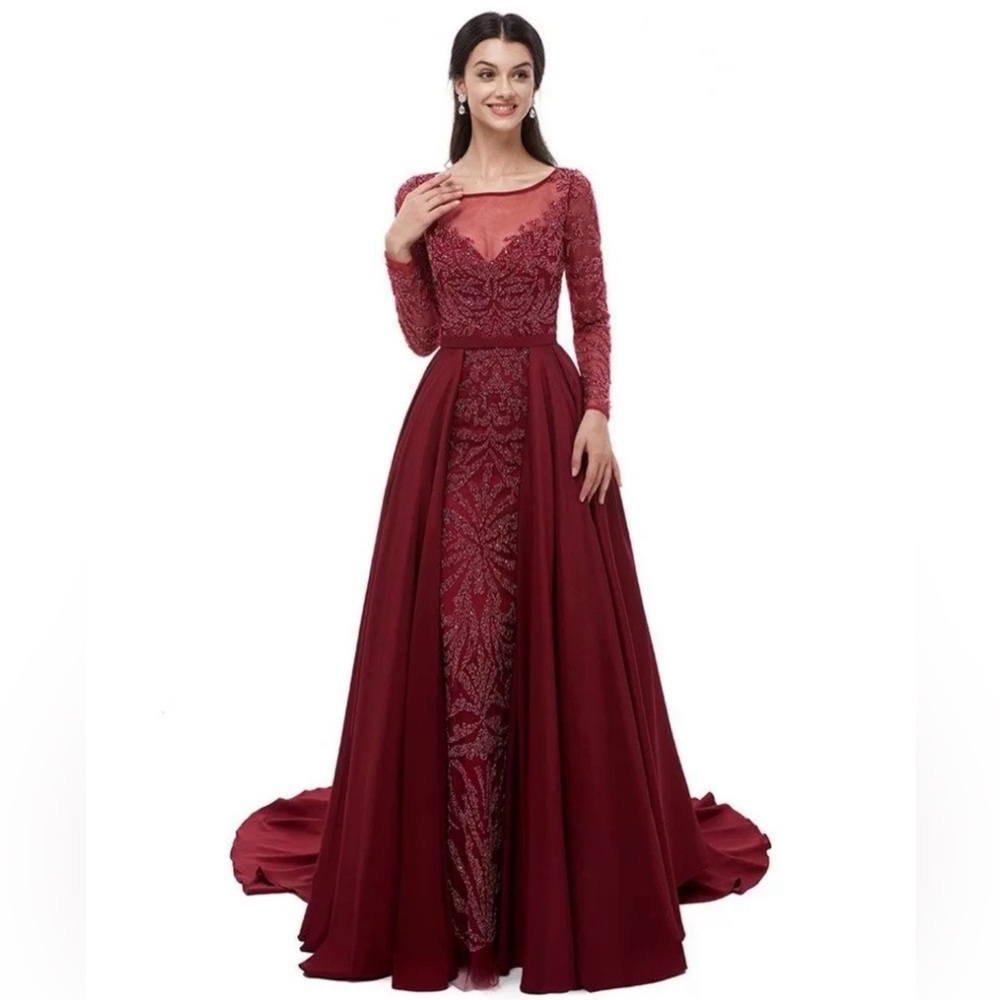 Elegant Burgundy Evening Gown - Picture 3 of 7